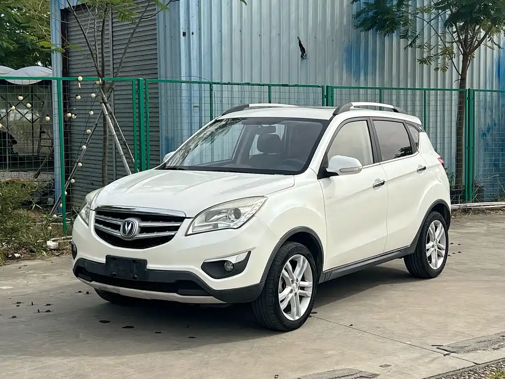 Changan CS35 2015