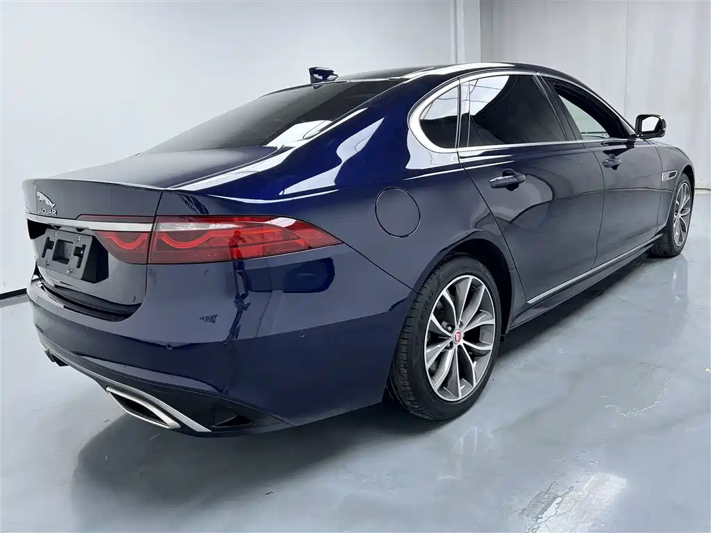 Jaguar XFL 2022 XFL 2.0T P250 Elite Sport