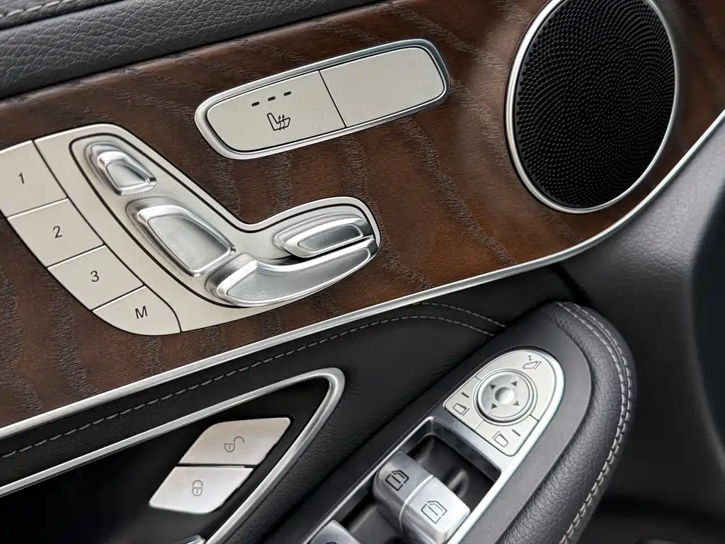 Mercedes-Benz GLC — миниатюра 11