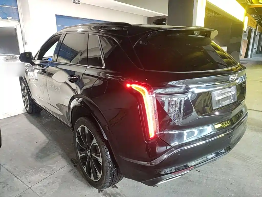 Cadillac XT5 — миниатюра 5