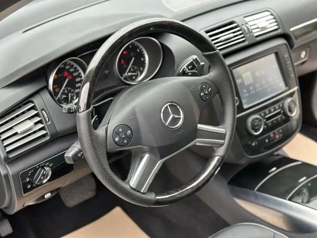 Mercedes-Benz R-Class — миниатюра 3