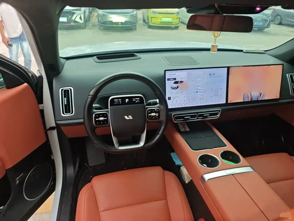 Li Auto Li L6 — миниатюра 3