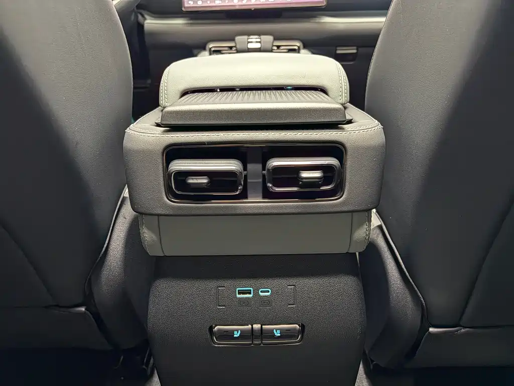 FANG CHENG BAO LEOPARD 5