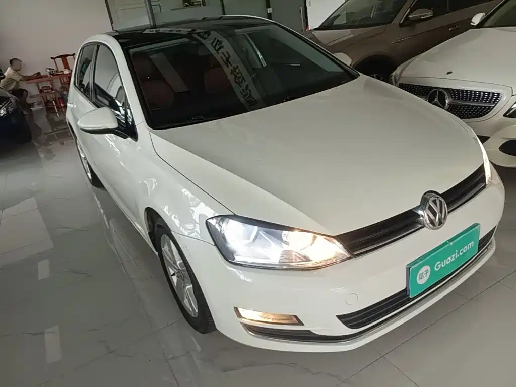 Volkswagen Golf — миниатюра 4
