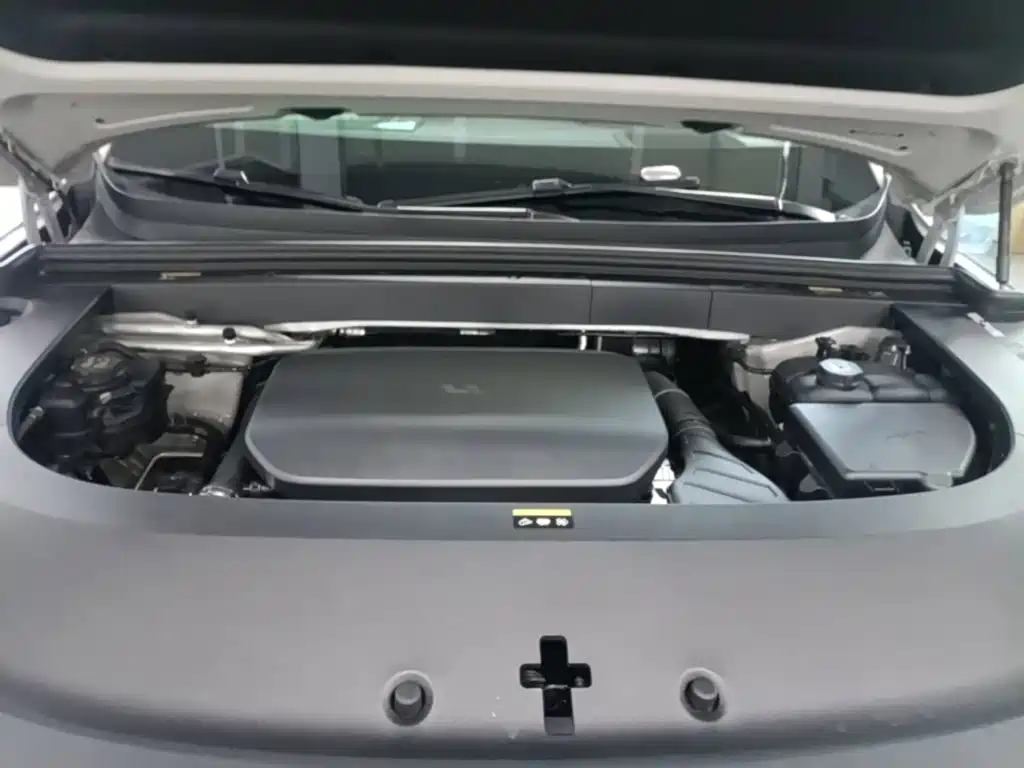 Li Auto Li L6 — миниатюра 20