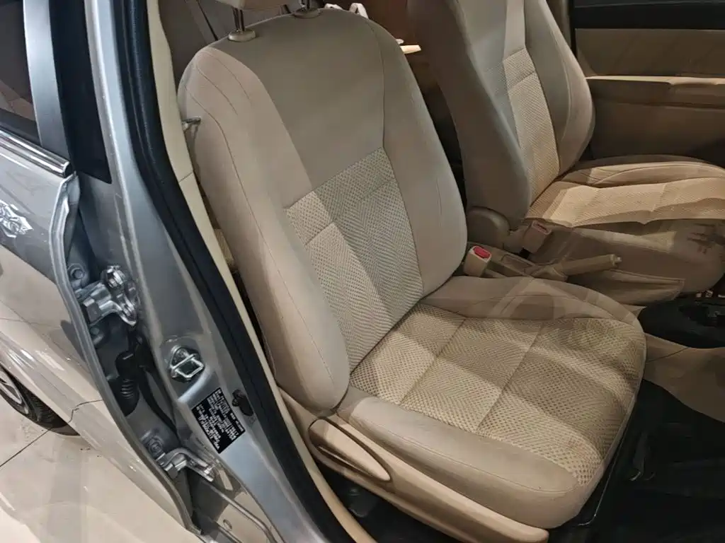 Toyota Vios — миниатюра 25