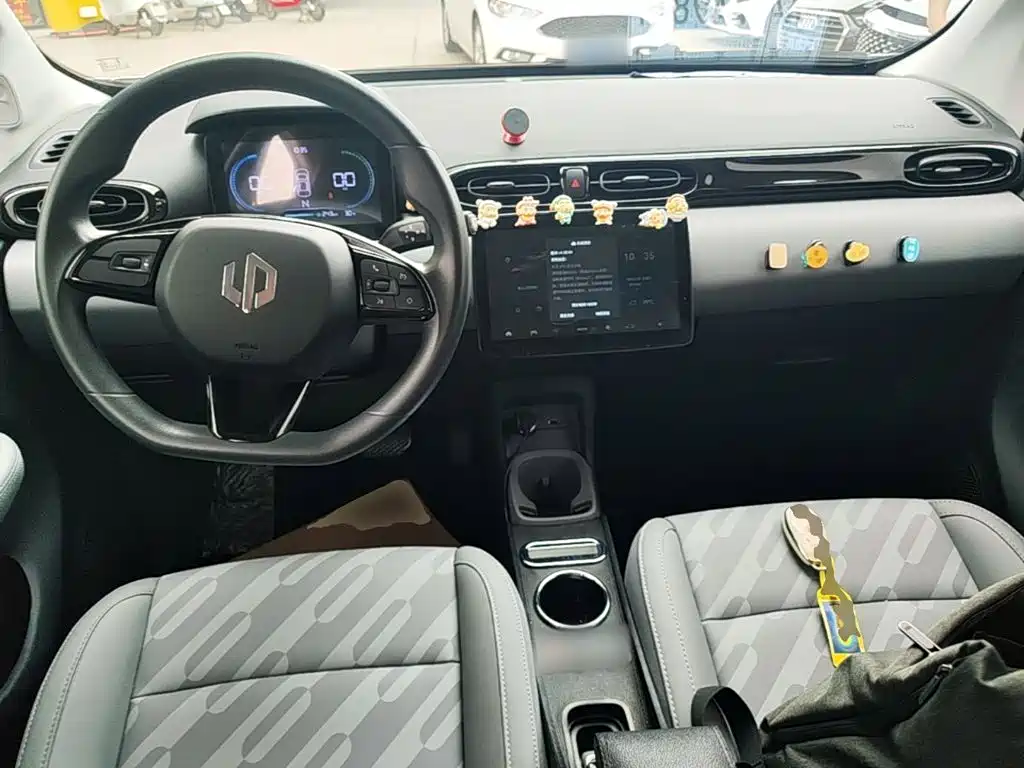 Leapmotor Leapmotor T03 — миниатюра 10