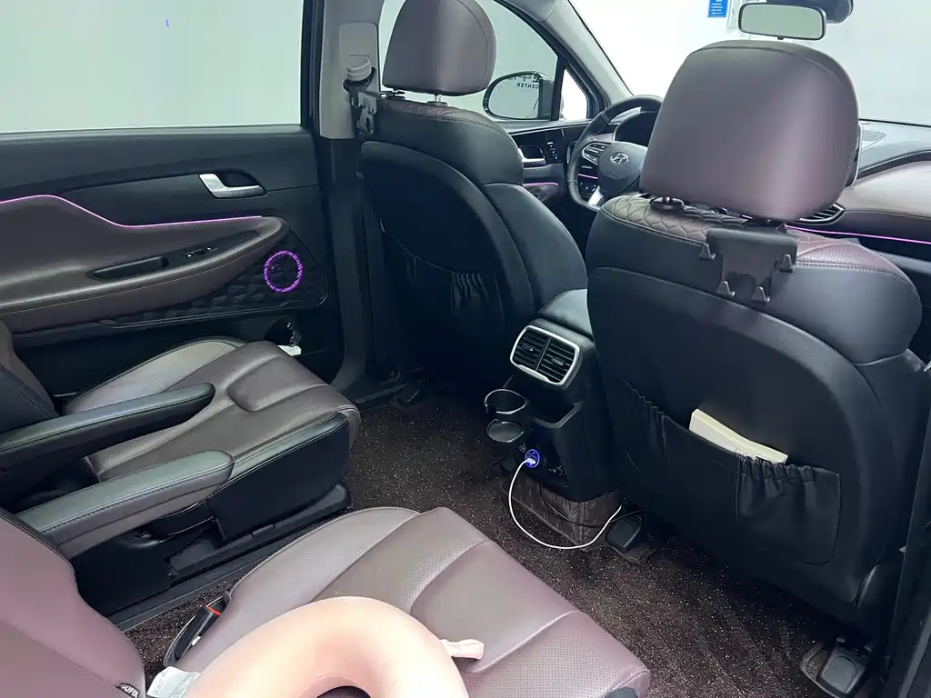 Hyundai Santa Fe — миниатюра 24