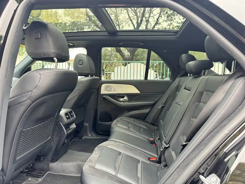 MERCEDES-BENZ GLE AMG