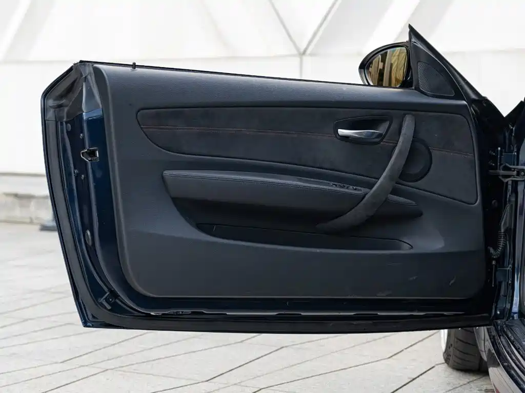 BMW 1 Series (Import) — миниатюра 16
