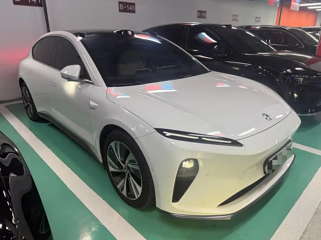 NIO ET5 — миниатюра 3
