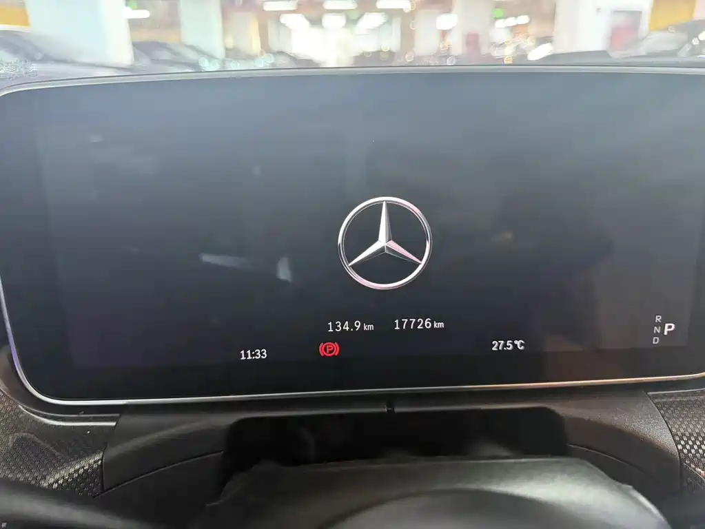 Mercedes-Benz CLE — миниатюра 10