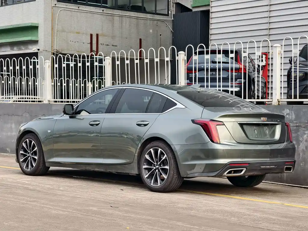 Cadillac CT5 — миниатюра 7