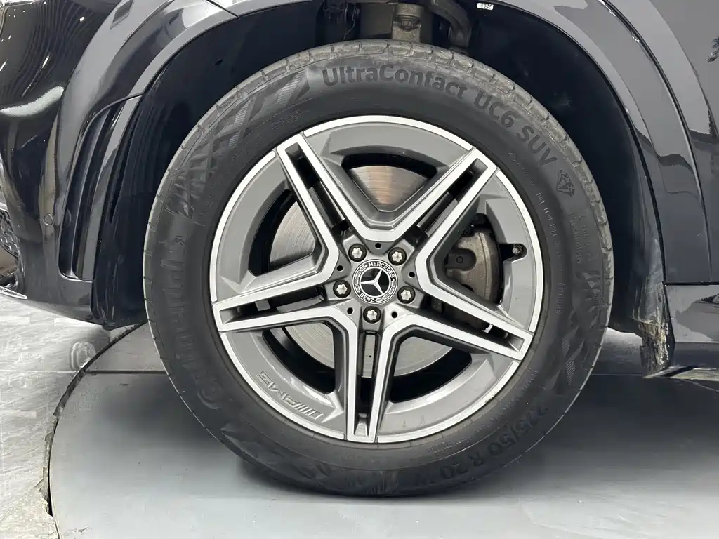 Mercedes-Benz GLE (Import) — миниатюра 25