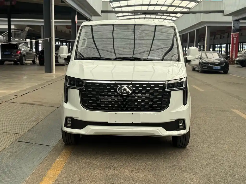 SAIC MAXUS V80 RV