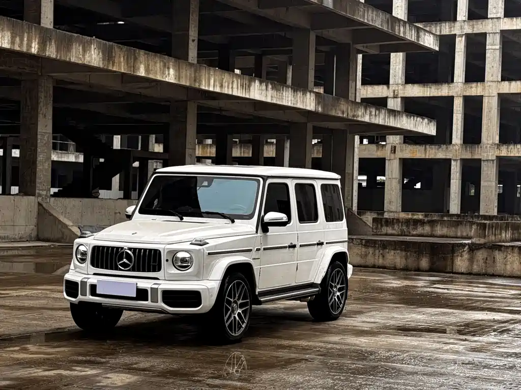 Mercedes-Benz G-Class 2024