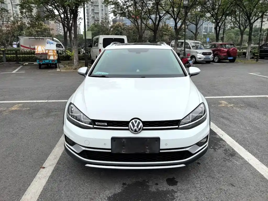 Volkswagen Golf (Import) — миниатюра 3