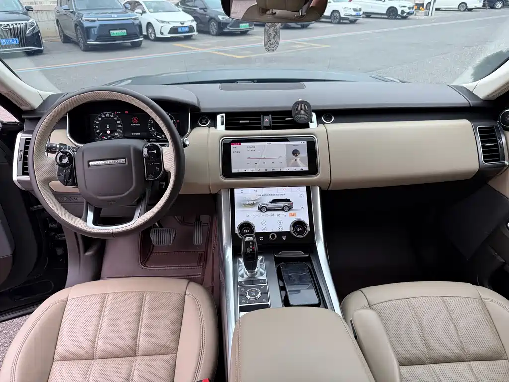 Land Rover Sport PHEV — миниатюра 6
