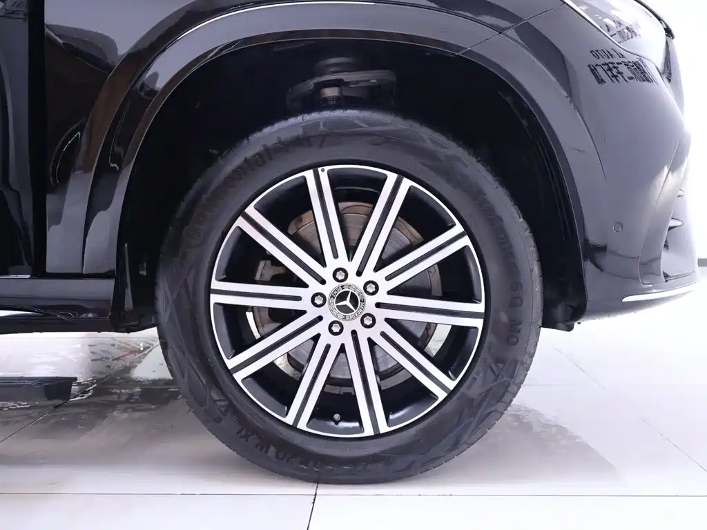 Mercedes-Benz GLE (Import) — миниатюра 6