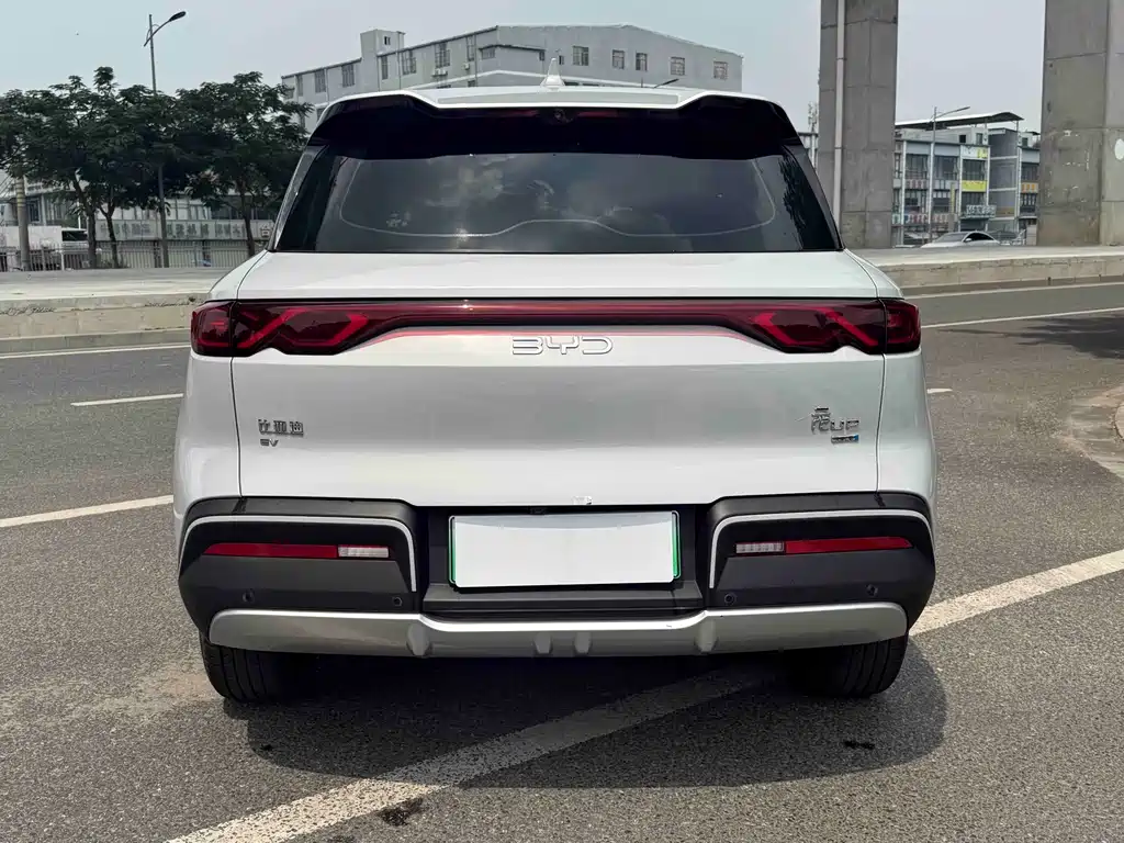 BYD Yuan UP — миниатюра 4