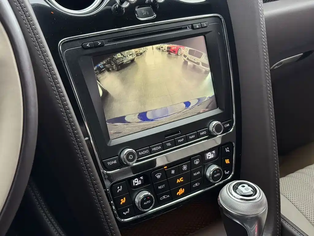Bentley Continental — миниатюра 12