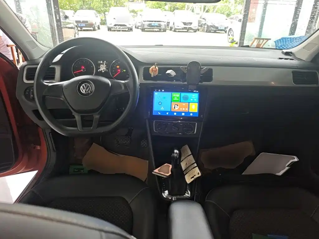 Volkswagen Santana — миниатюра 10