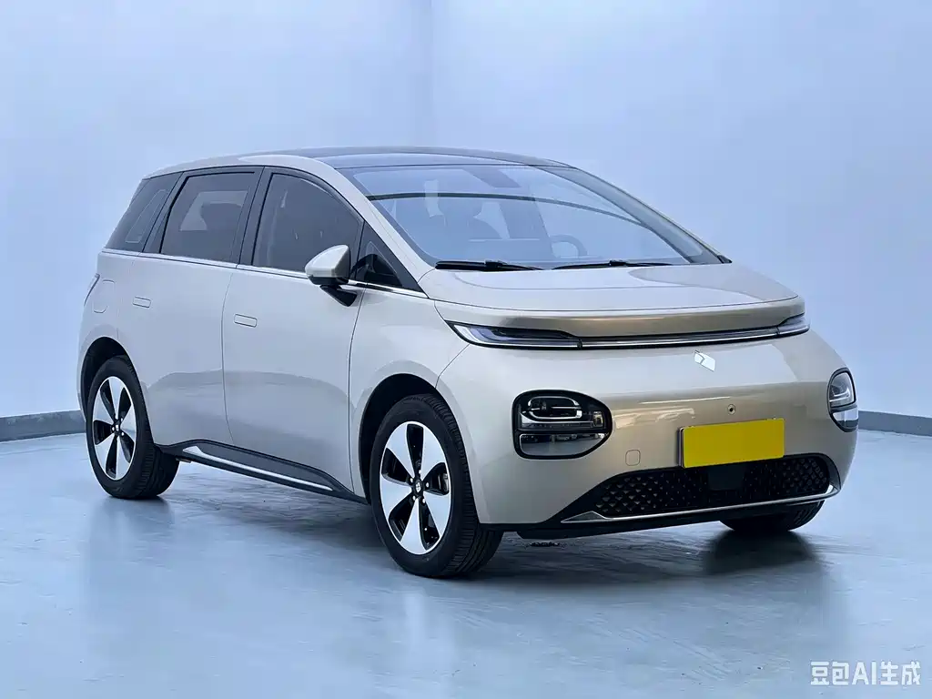 Baojun Yunduo — миниатюра 3