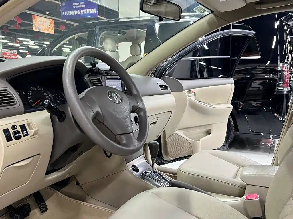 Toyota Corolla — миниатюра 7