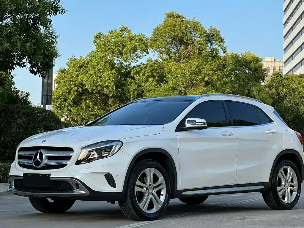 Mercedes-Benz GLA 2017