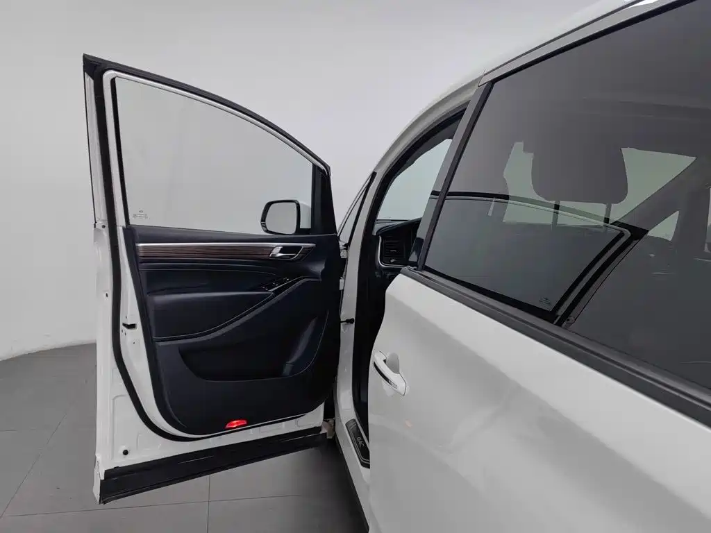 GAC Motor Trumpchi M8 — миниатюра 8