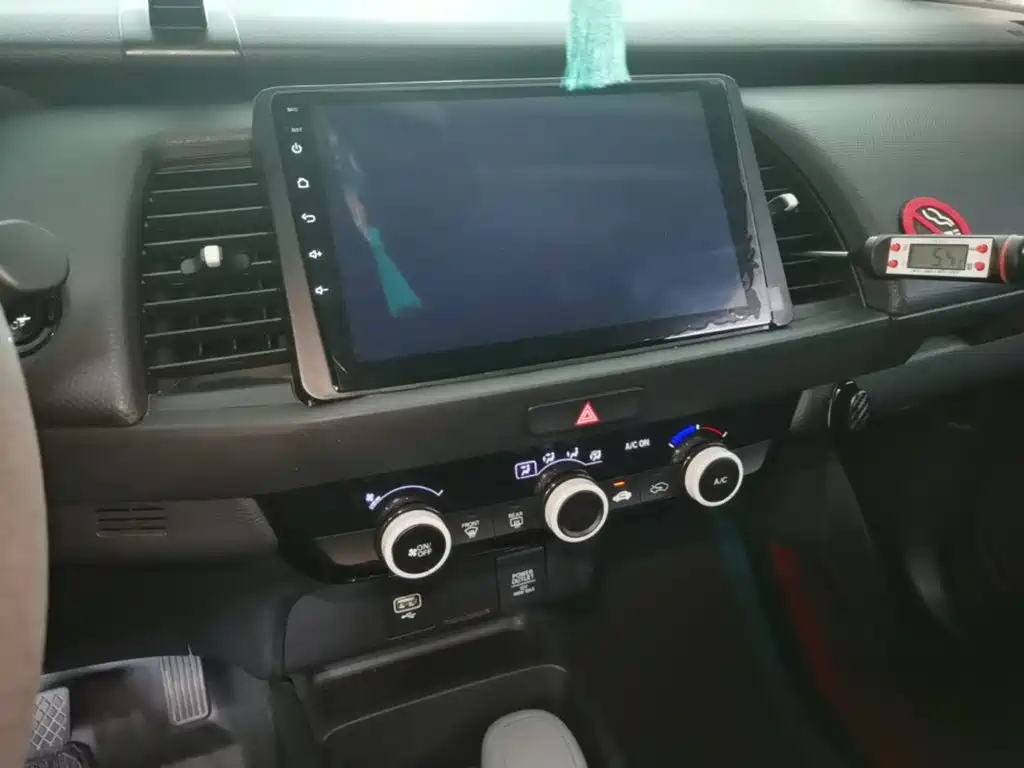 Honda Fit — миниатюра 13
