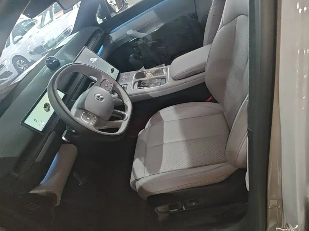 NIO EC6 — миниатюра 15