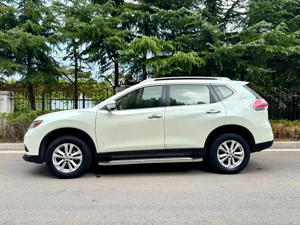 Nissan X-Trail — миниатюра 2