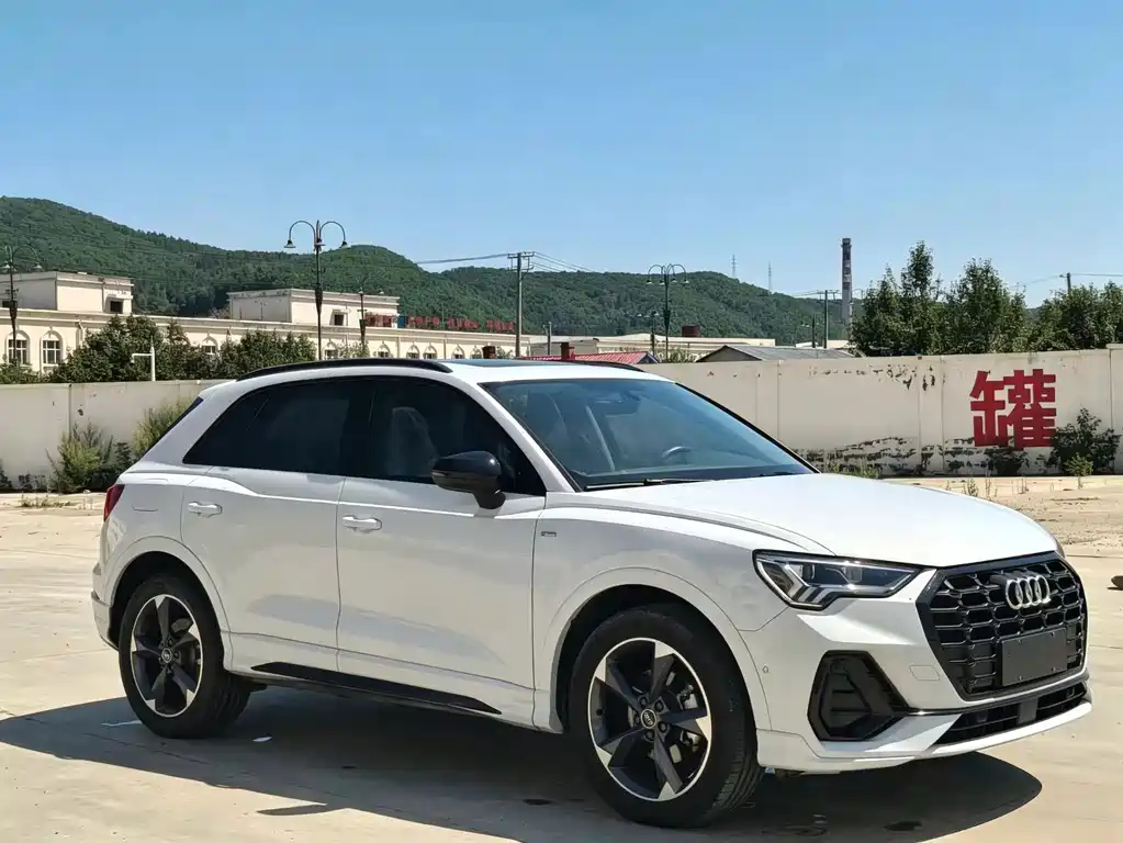 Audi Q3 — фотографии объявления, Фото 3