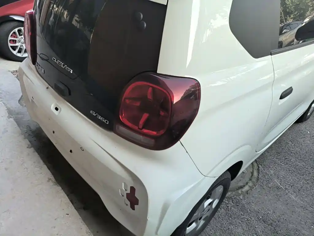 Roewe Clever — миниатюра 8