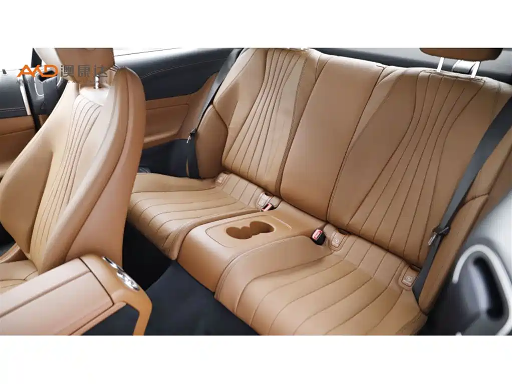 Mercedes-Benz E-Class (Import) — миниатюра 7