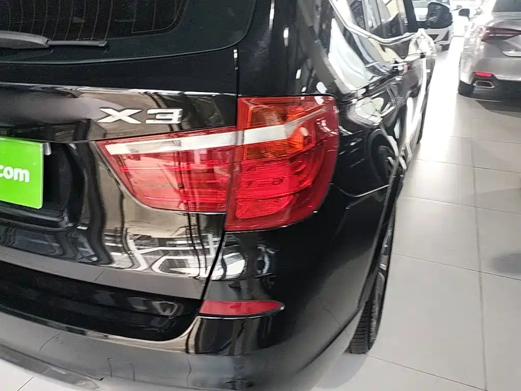 BMW X3 (Import) — миниатюра 8