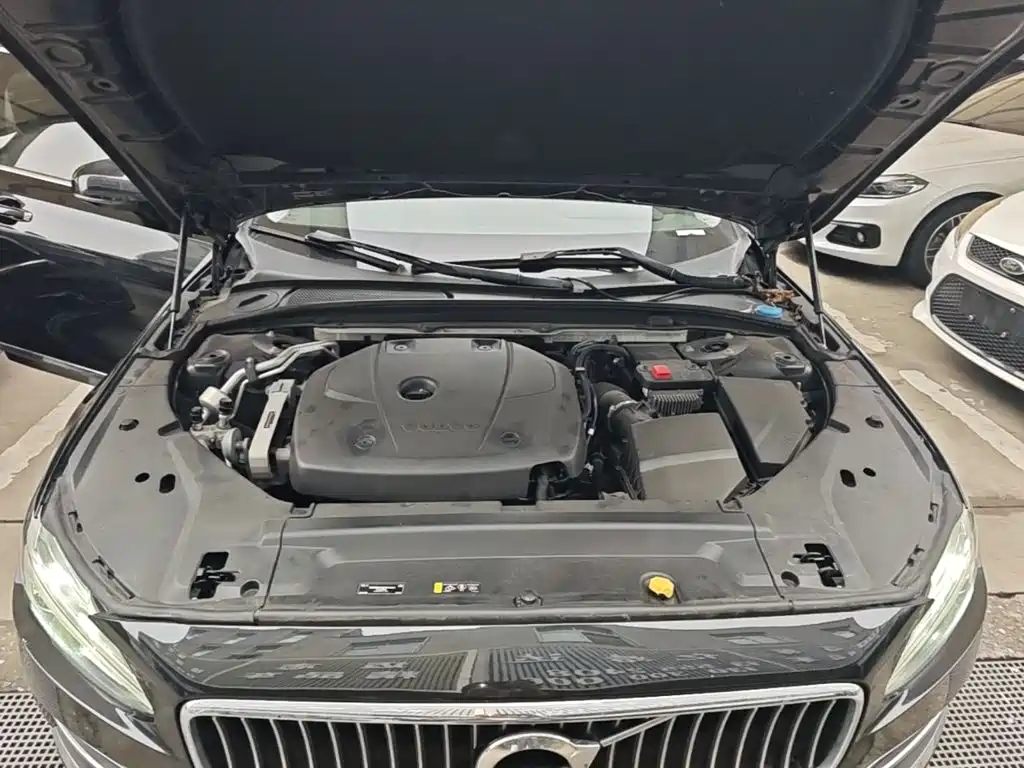 Volvo S90 — миниатюра 20