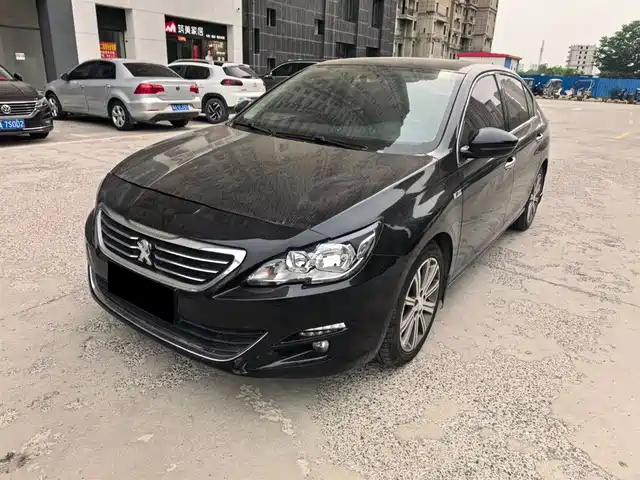 Peugeot 408