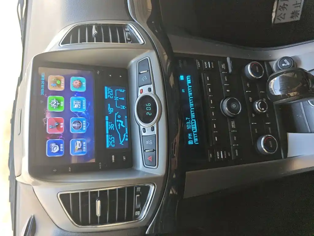 Chevrolet Captiva — миниатюра 6