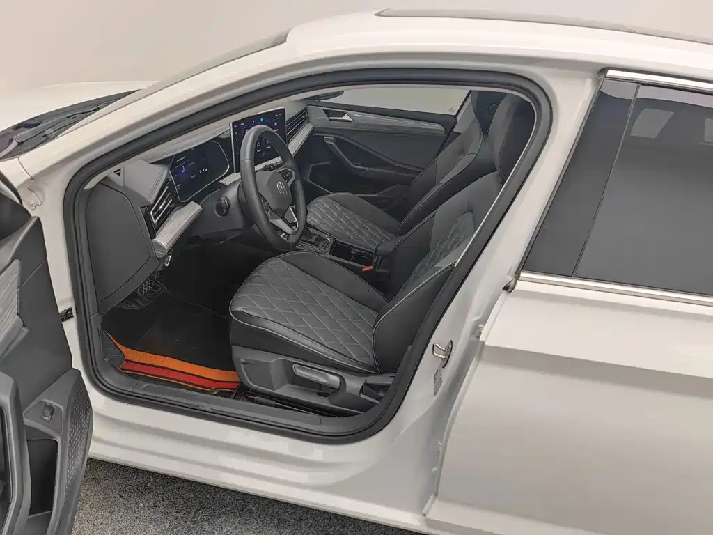 Volkswagen Sagitar — миниатюра 19