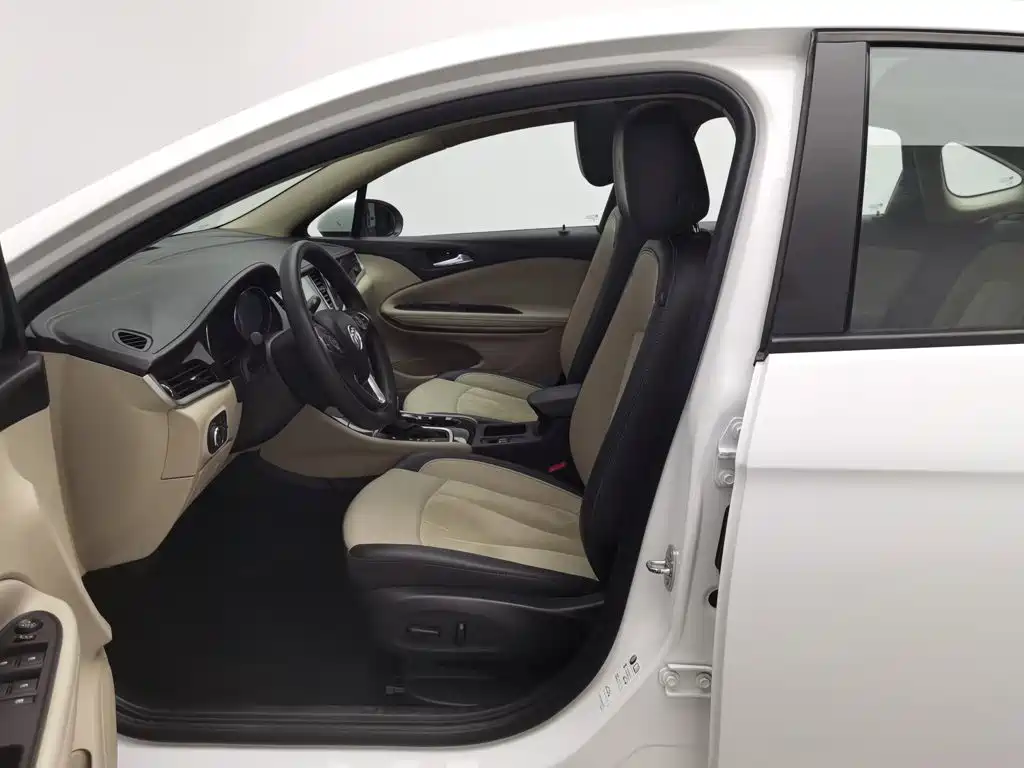 Buick Verano — миниатюра 10