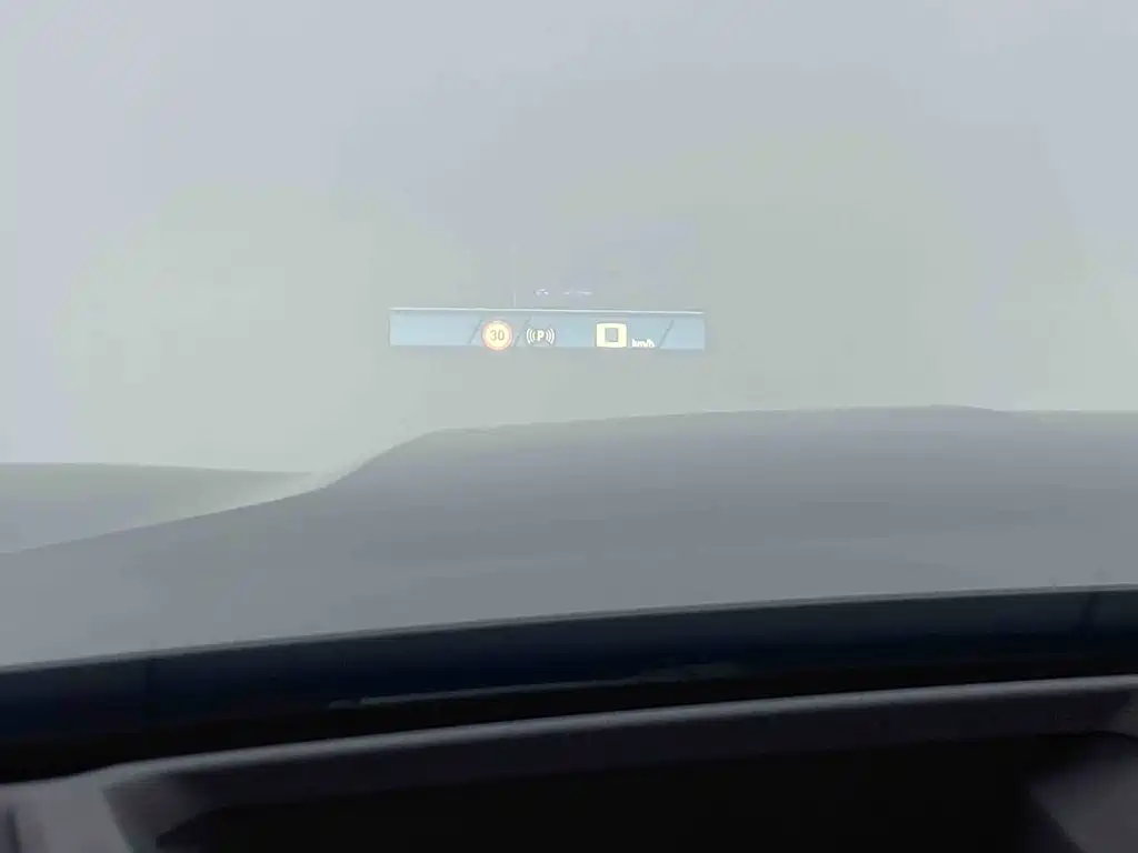 BMW XM — миниатюра 20
