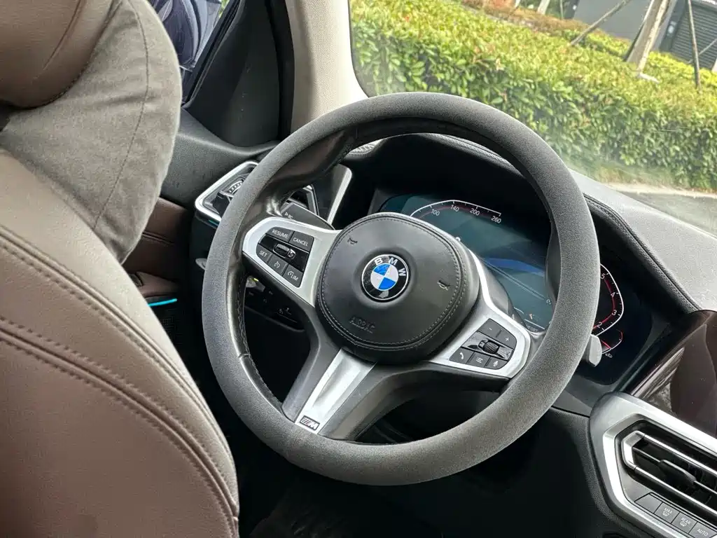 BMW 3 Series — миниатюра 11