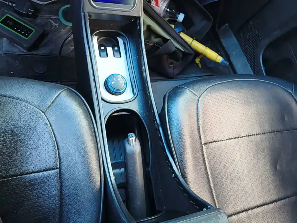 Wuling MINIEV — миниатюра 14