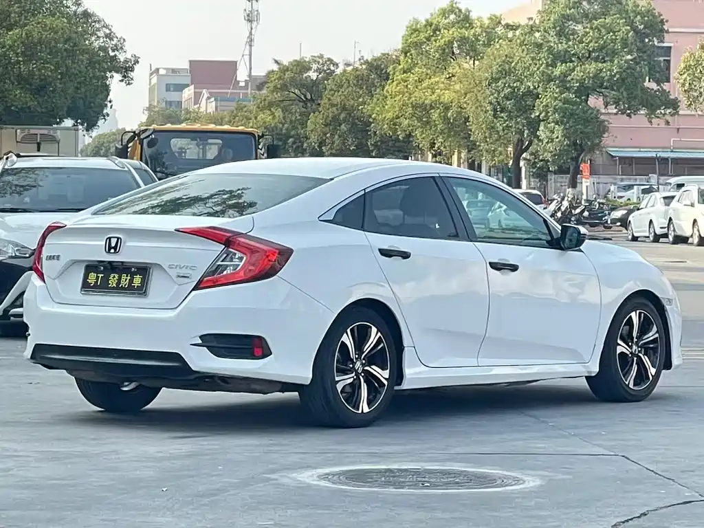 HONDA CIVIC