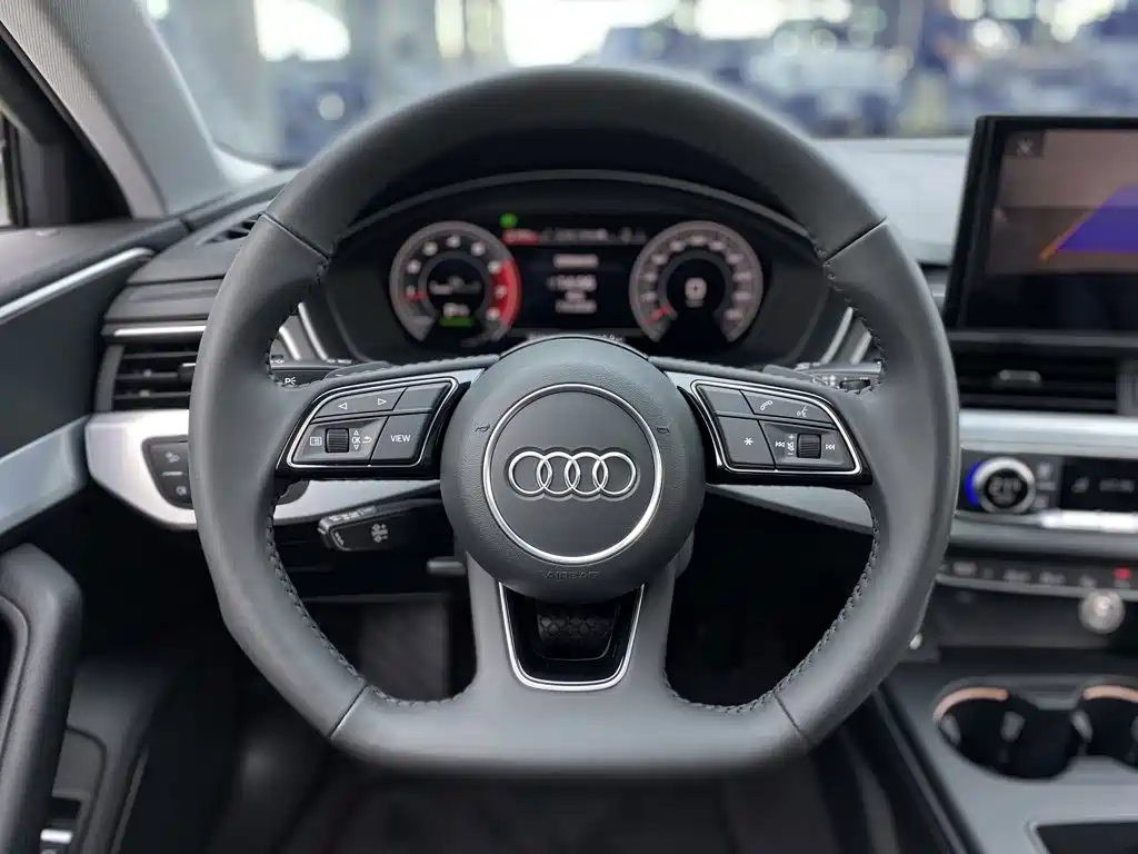 Audi A4L — миниатюра 16