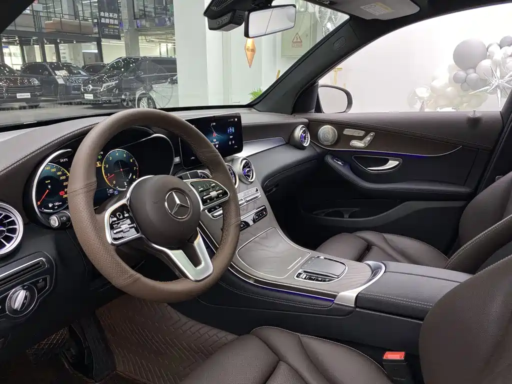 Mercedes-Benz GLC — миниатюра 35
