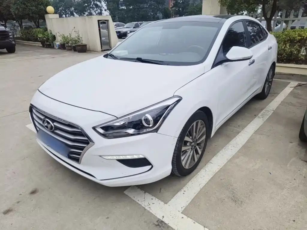 Hyundai Mistra