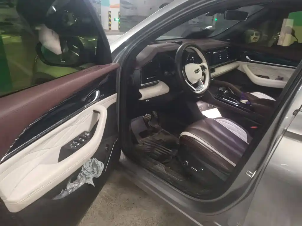 Geely Xingyue L — миниатюра 12